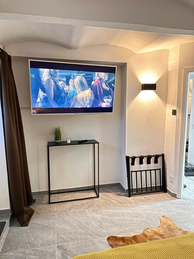 Appartement Auhagen - Kueche, Badewanne, Regendusche, Netflix Buitenkant foto